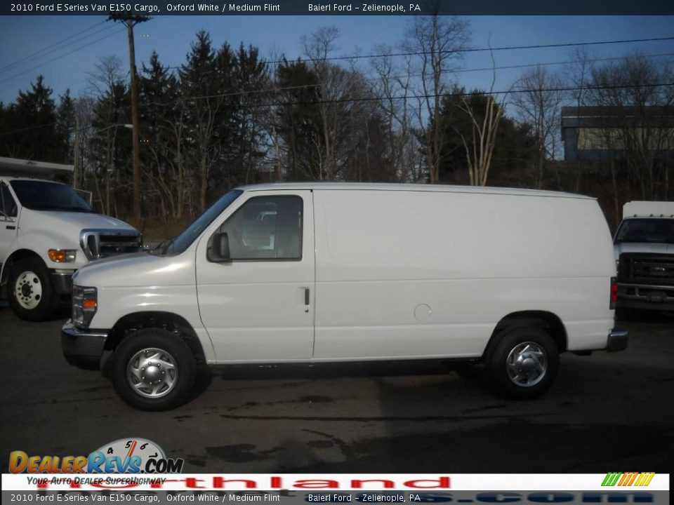 2010 Ford E Series Van E150 Cargo Oxford White / Medium Flint Photo #1