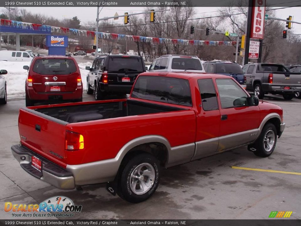 1999 Chevrolet S10 LS Extended Cab Victory Red / Graphite Photo #5