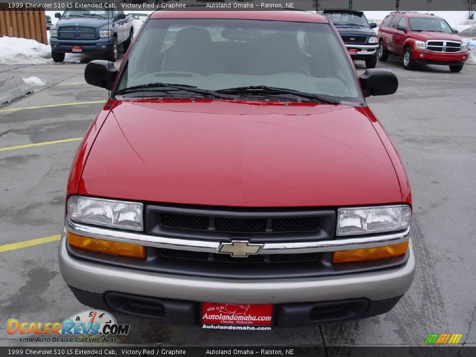 1999 Chevrolet S10 LS Extended Cab Victory Red / Graphite Photo #7