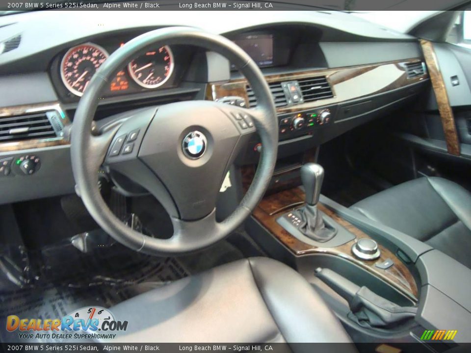 2007 BMW 5 Series 525i Sedan Alpine White / Black Photo #17