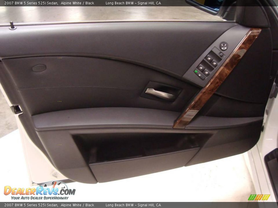 2007 BMW 5 Series 525i Sedan Alpine White / Black Photo #21