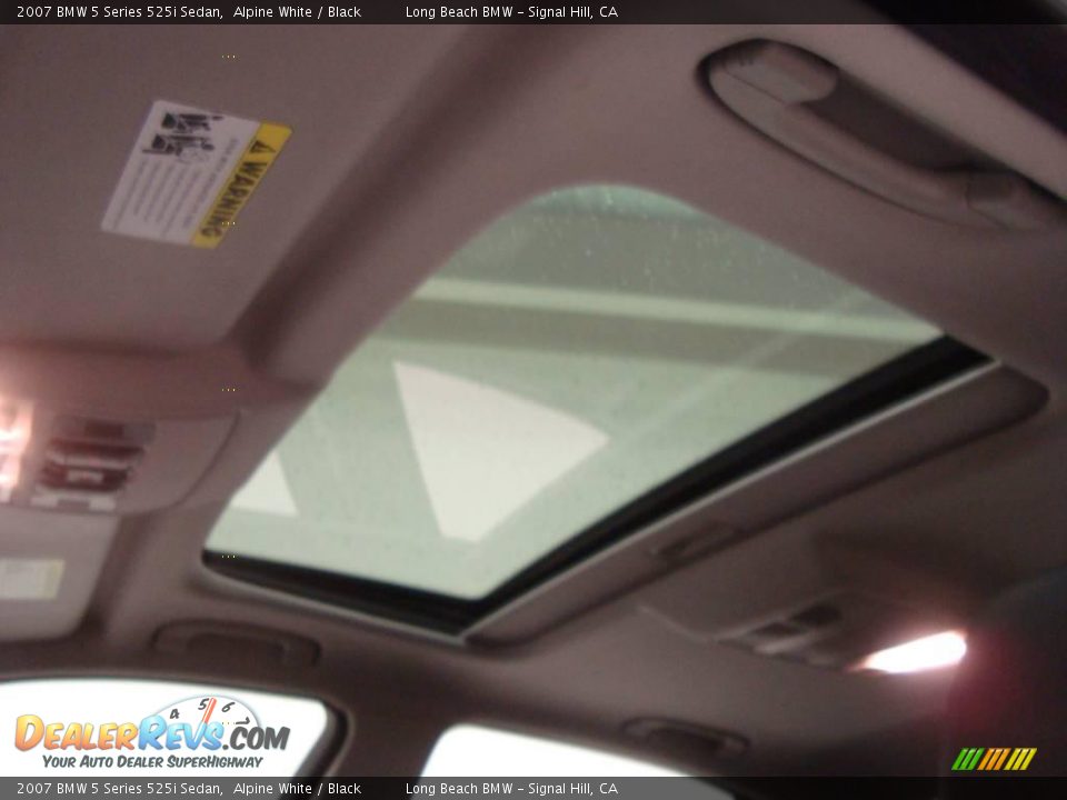 2007 BMW 5 Series 525i Sedan Alpine White / Black Photo #29