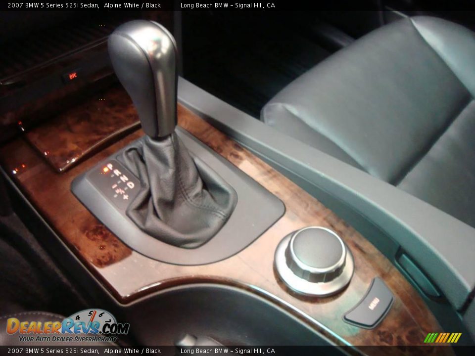2007 BMW 5 Series 525i Sedan Alpine White / Black Photo #34
