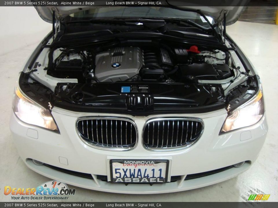 2007 BMW 5 Series 525i Sedan Alpine White / Beige Photo #18