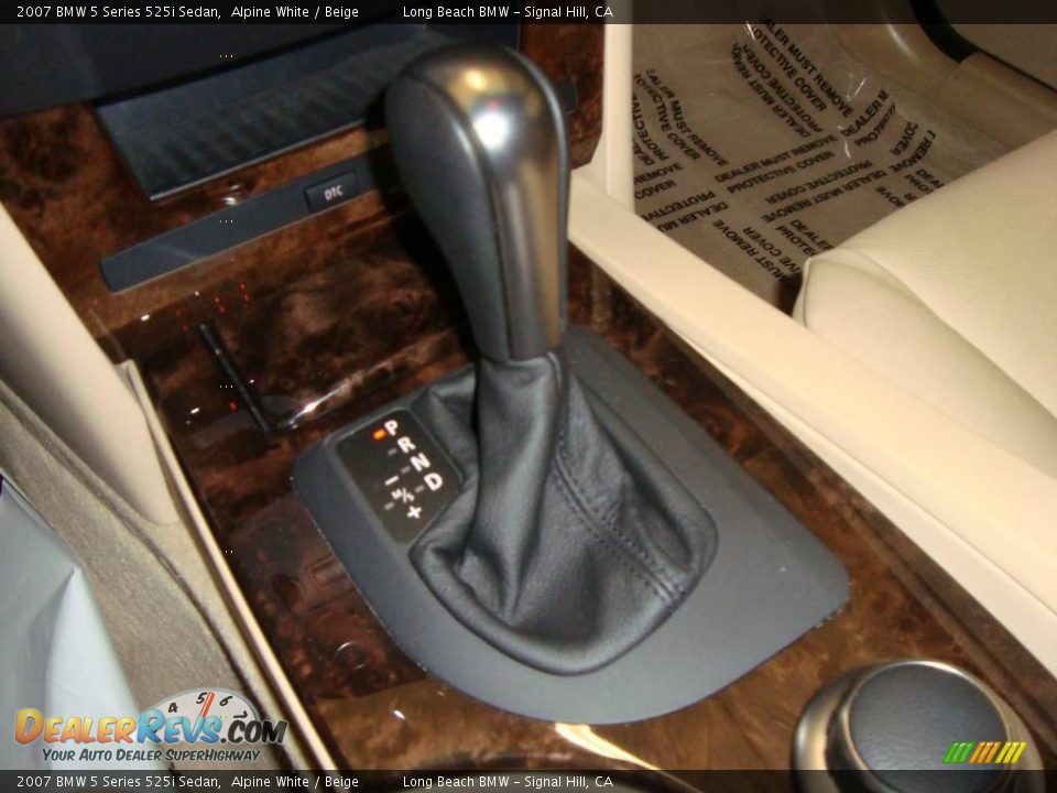 2007 BMW 5 Series 525i Sedan Alpine White / Beige Photo #36