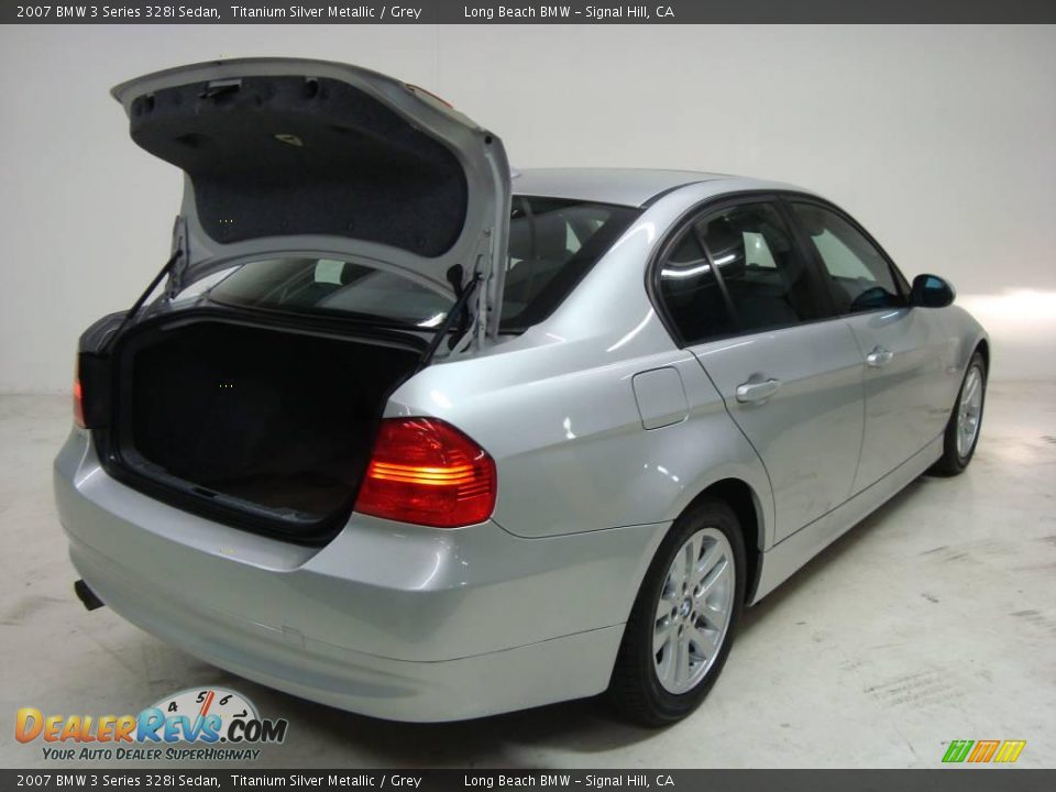2007 BMW 3 Series 328i Sedan Titanium Silver Metallic / Grey Photo #11