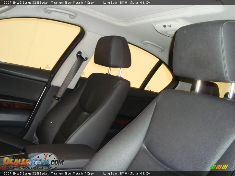 2007 BMW 3 Series 328i Sedan Titanium Silver Metallic / Grey Photo #22