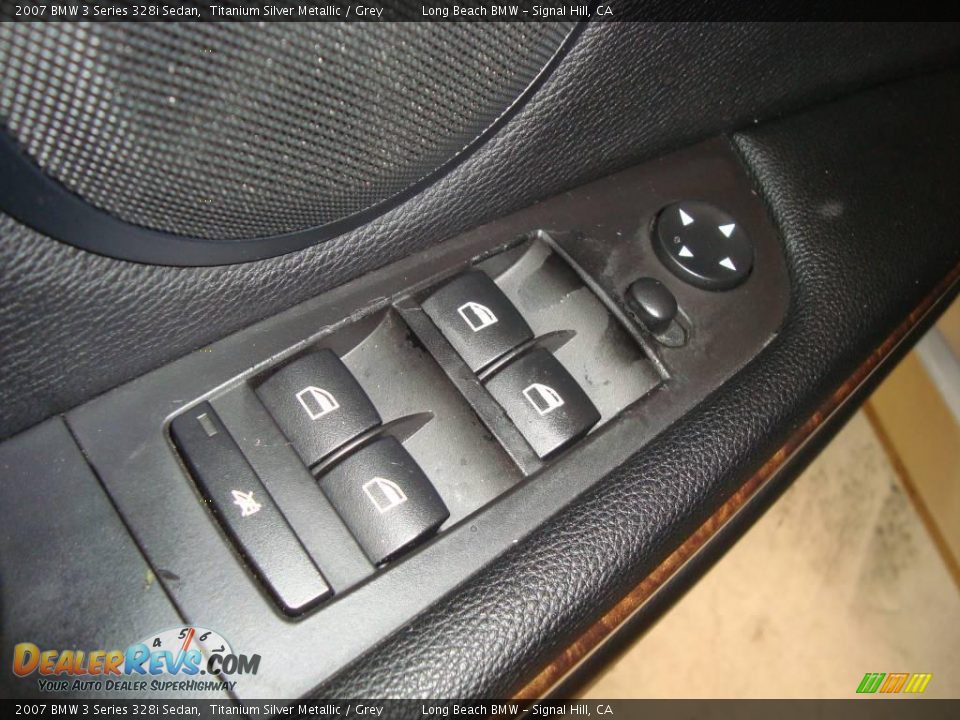 2007 BMW 3 Series 328i Sedan Titanium Silver Metallic / Grey Photo #25