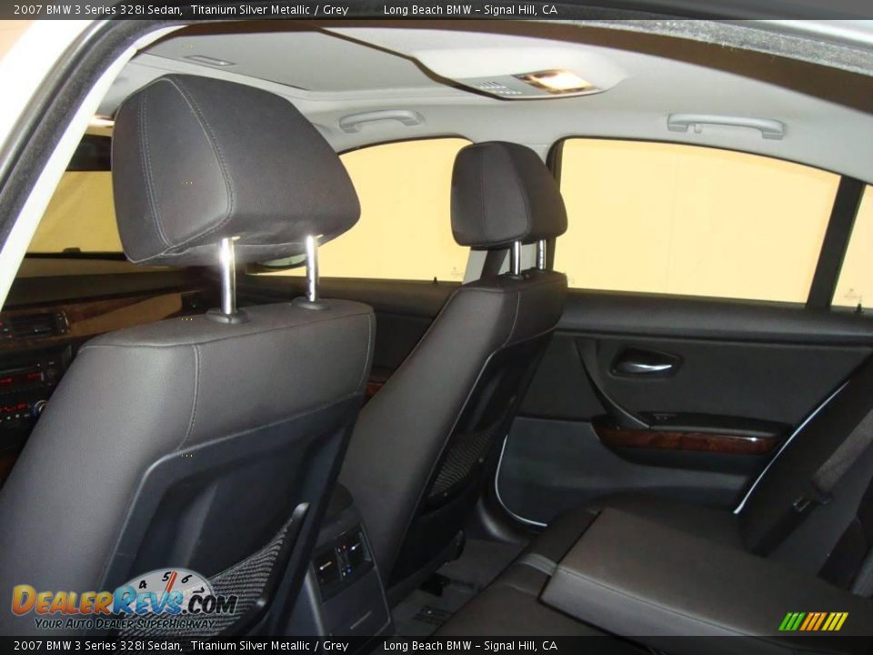2007 BMW 3 Series 328i Sedan Titanium Silver Metallic / Grey Photo #26