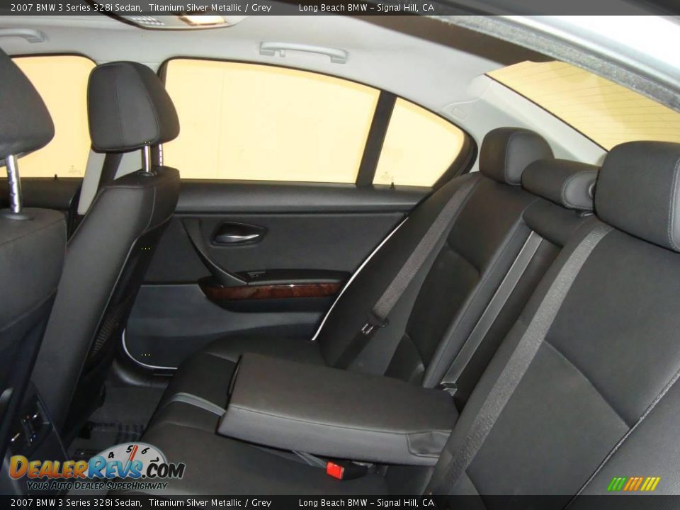 2007 BMW 3 Series 328i Sedan Titanium Silver Metallic / Grey Photo #27