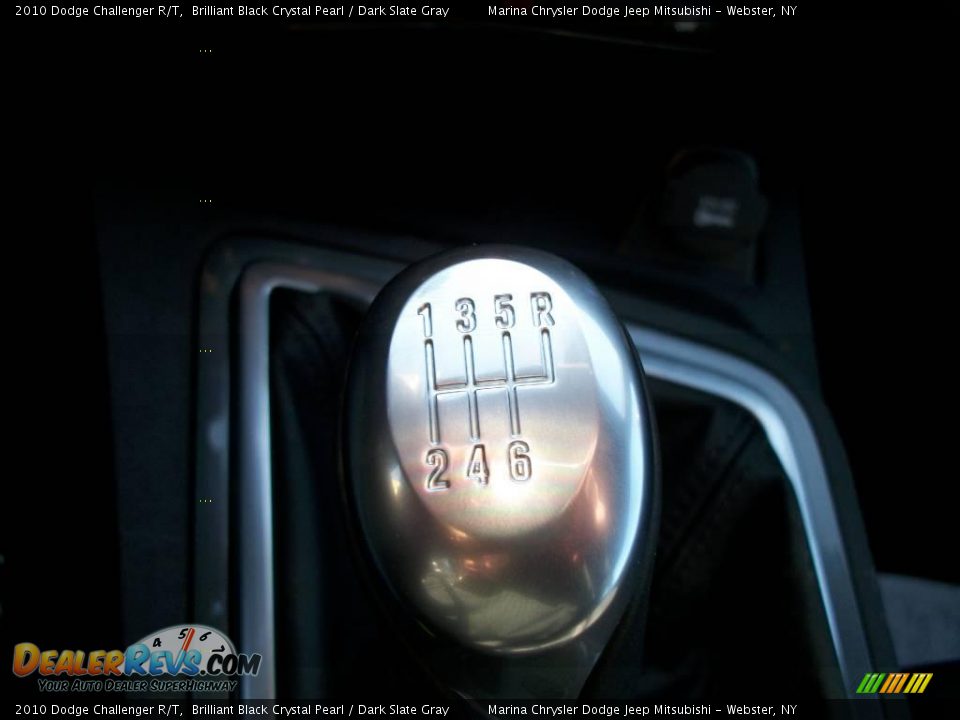 2010 Dodge Challenger R/T Brilliant Black Crystal Pearl / Dark Slate Gray Photo #24