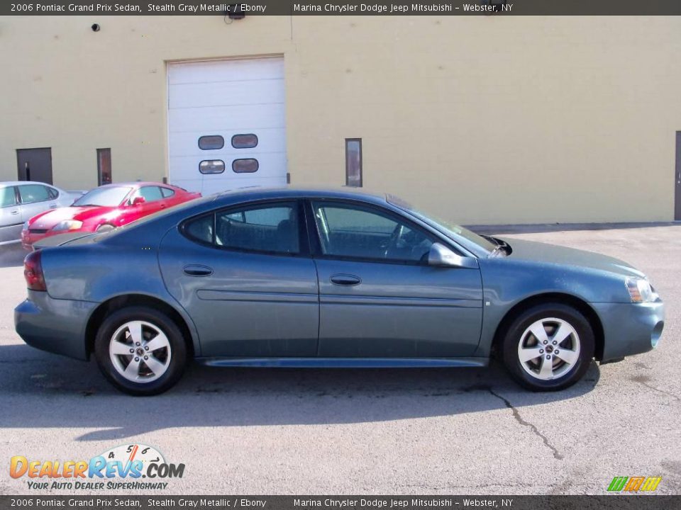 2006 Pontiac Grand Prix Sedan Stealth Gray Metallic / Ebony Photo #11