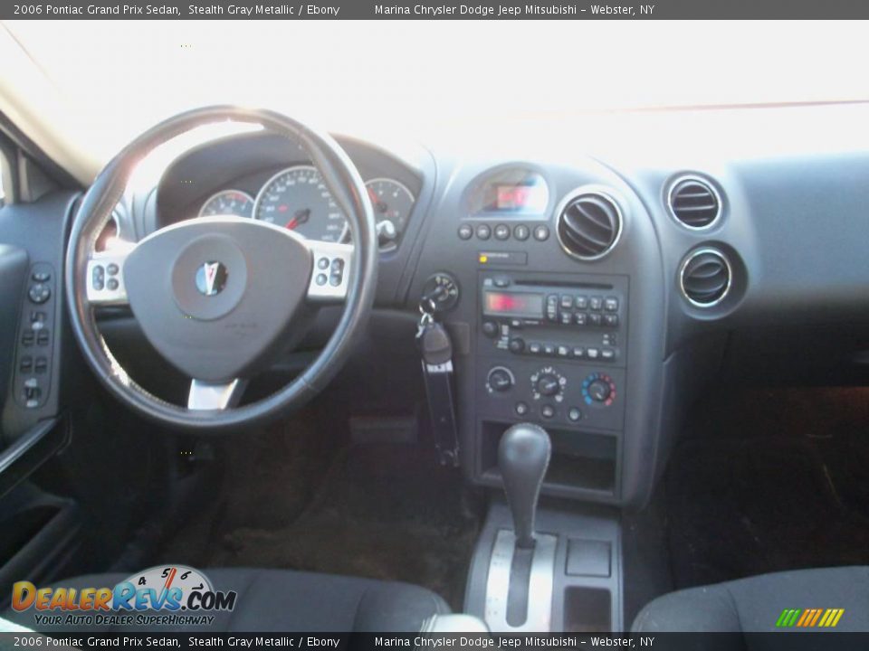 2006 Pontiac Grand Prix Sedan Stealth Gray Metallic / Ebony Photo #20
