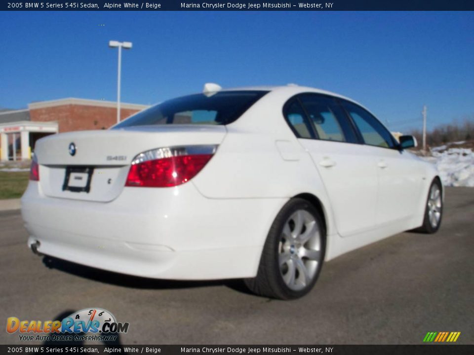 2005 BMW 5 Series 545i Sedan Alpine White / Beige Photo #5
