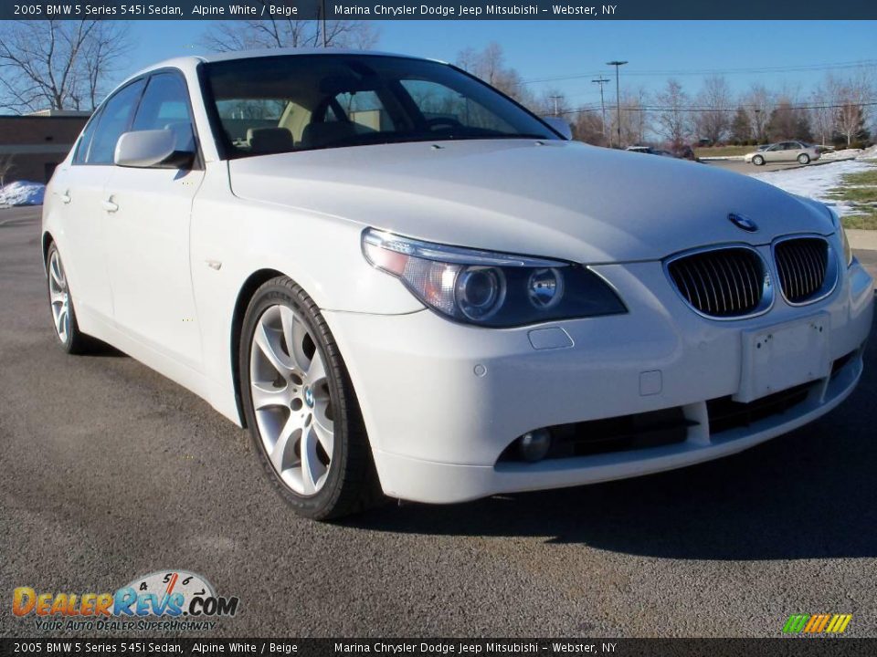 2005 BMW 5 Series 545i Sedan Alpine White / Beige Photo #7