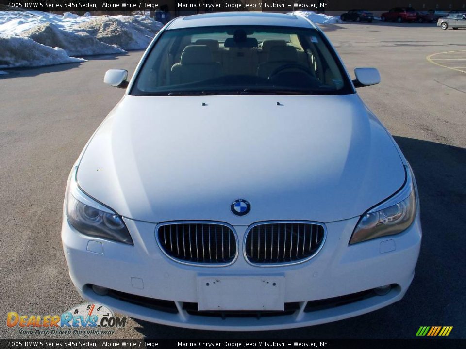 2005 BMW 5 Series 545i Sedan Alpine White / Beige Photo #8