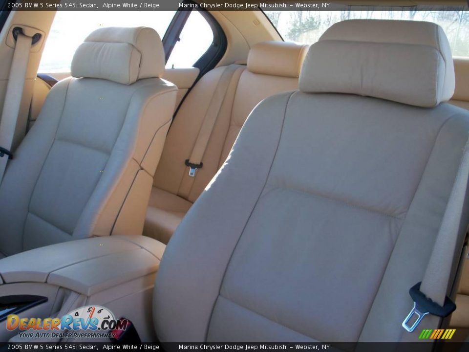 2005 BMW 5 Series 545i Sedan Alpine White / Beige Photo #22