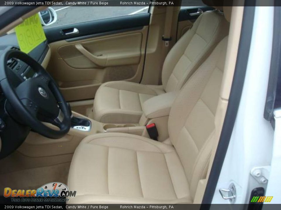 2009 Volkswagen Jetta TDI Sedan Candy White / Pure Beige Photo #10