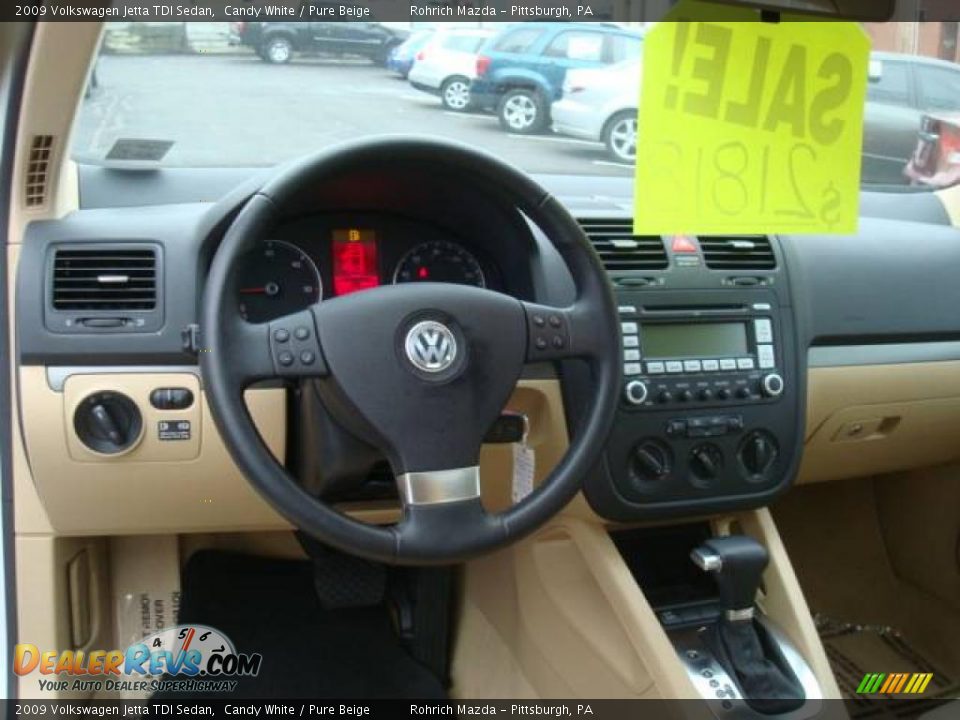 2009 Volkswagen Jetta TDI Sedan Candy White / Pure Beige Photo #12