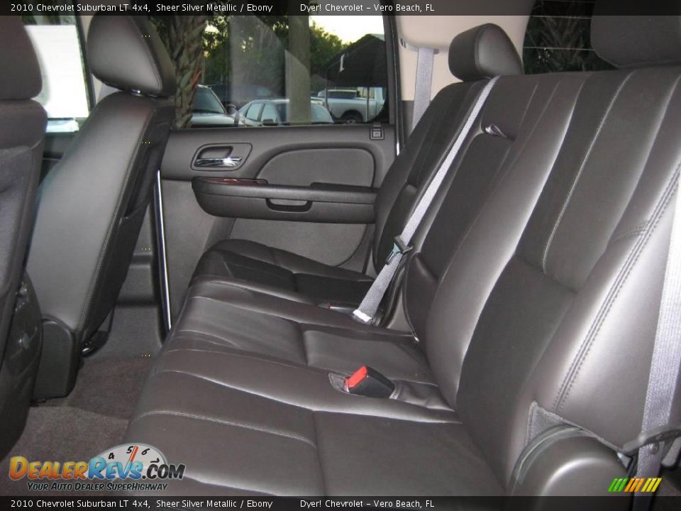 2010 Chevrolet Suburban LT 4x4 Sheer Silver Metallic / Ebony Photo #8
