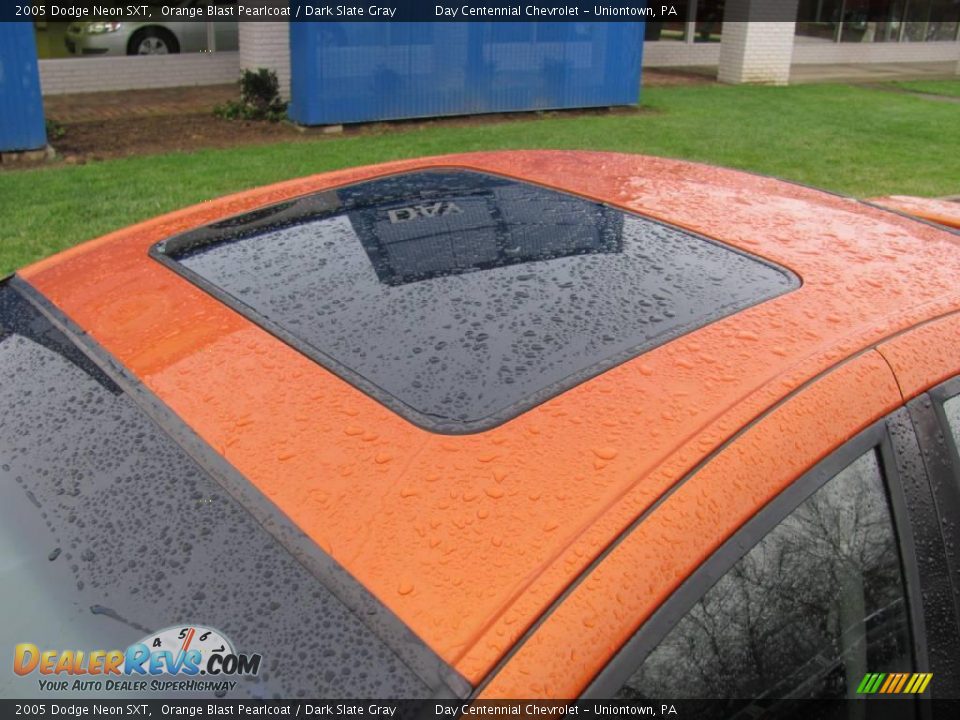 2005 Dodge Neon SXT Orange Blast Pearlcoat / Dark Slate Gray Photo #2