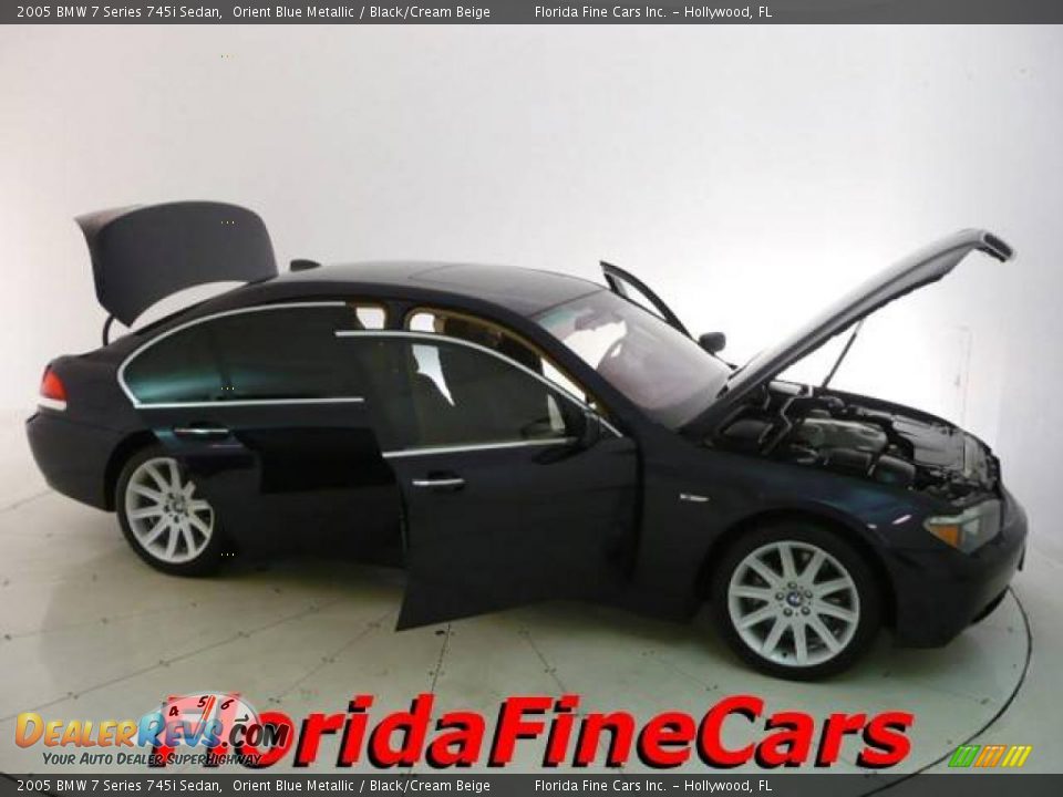 2005 BMW 7 Series 745i Sedan Orient Blue Metallic / Black/Cream Beige Photo #7