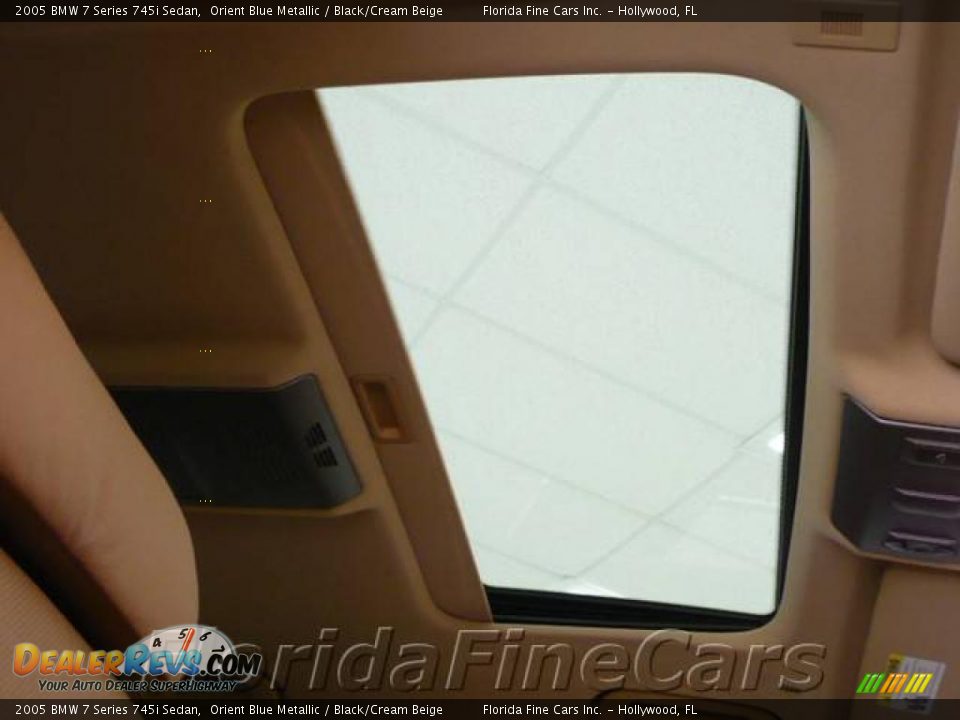 2005 BMW 7 Series 745i Sedan Orient Blue Metallic / Black/Cream Beige Photo #19