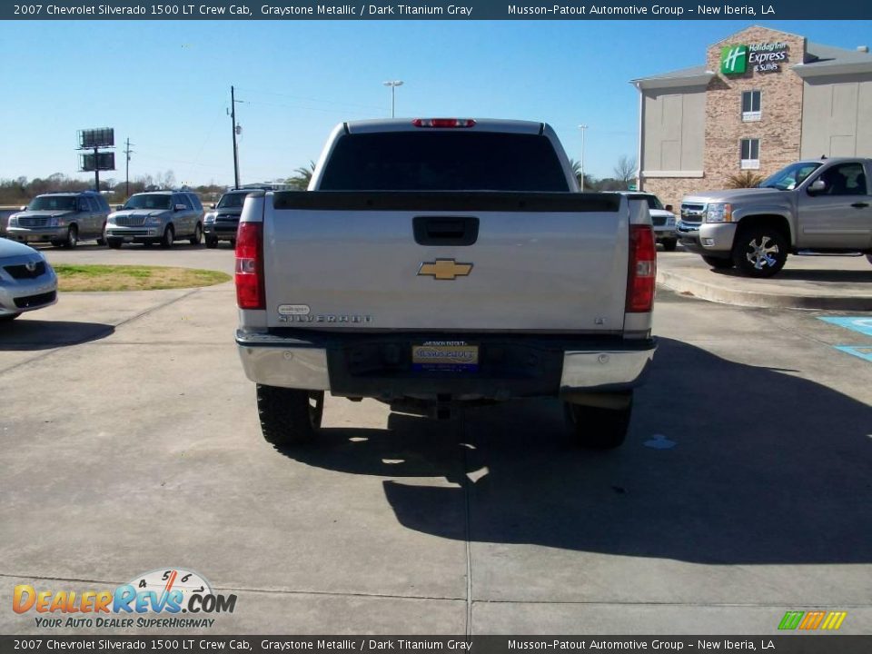 2007 Chevrolet Silverado 1500 LT Crew Cab Graystone Metallic / Dark Titanium Gray Photo #4