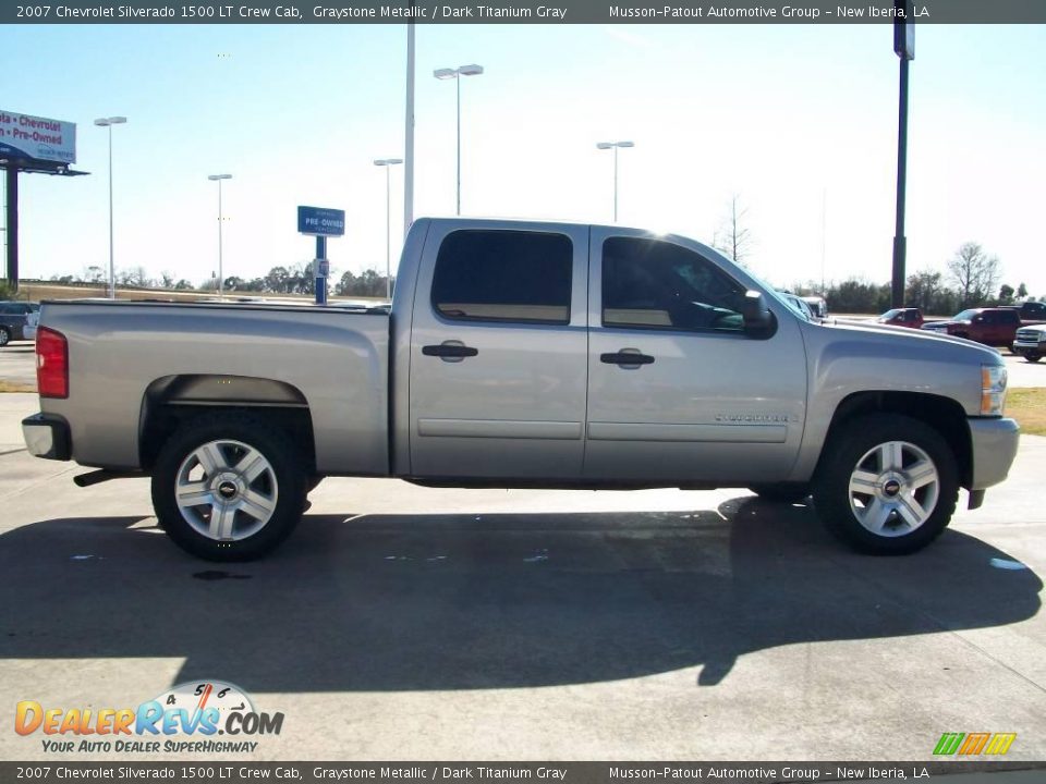 2007 Chevrolet Silverado 1500 LT Crew Cab Graystone Metallic / Dark Titanium Gray Photo #6