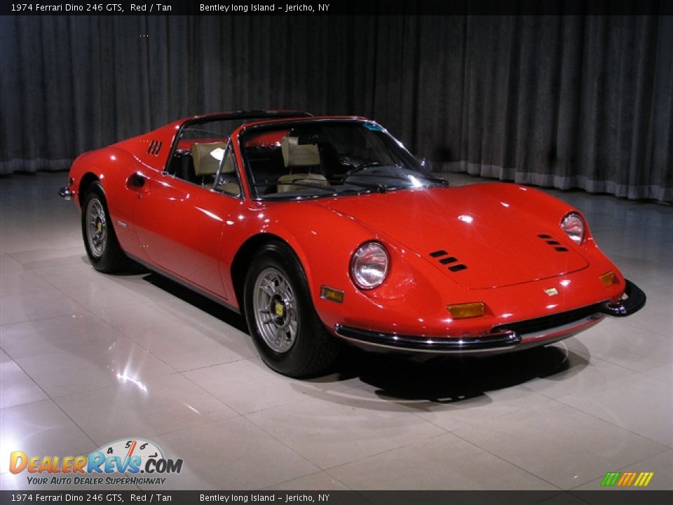 Front 3/4 View of 1974 Ferrari Dino 246 GTS Photo #3