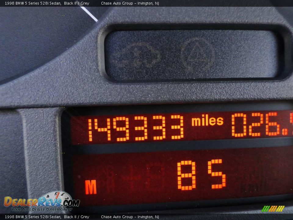 1998 BMW 5 Series 528i Sedan Black II / Grey Photo #23