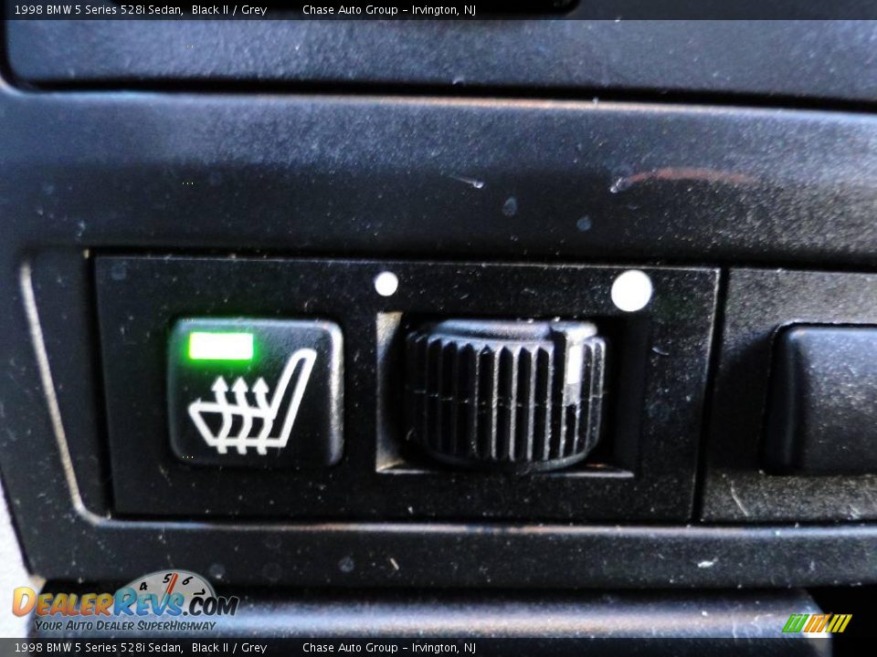 1998 BMW 5 Series 528i Sedan Black II / Grey Photo #25