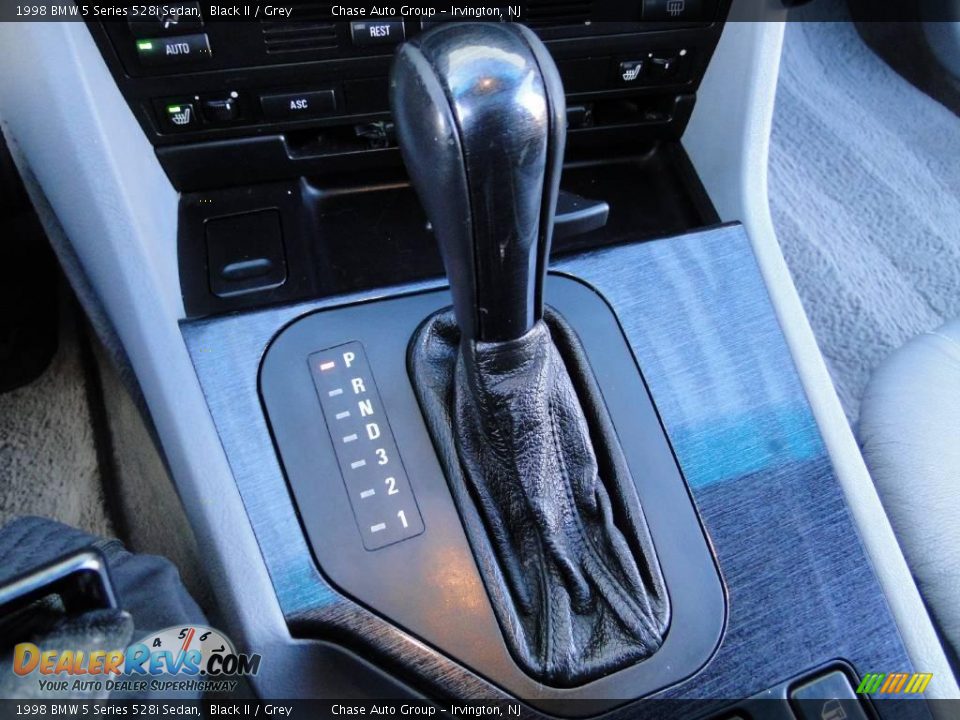 1998 BMW 5 Series 528i Sedan Black II / Grey Photo #26