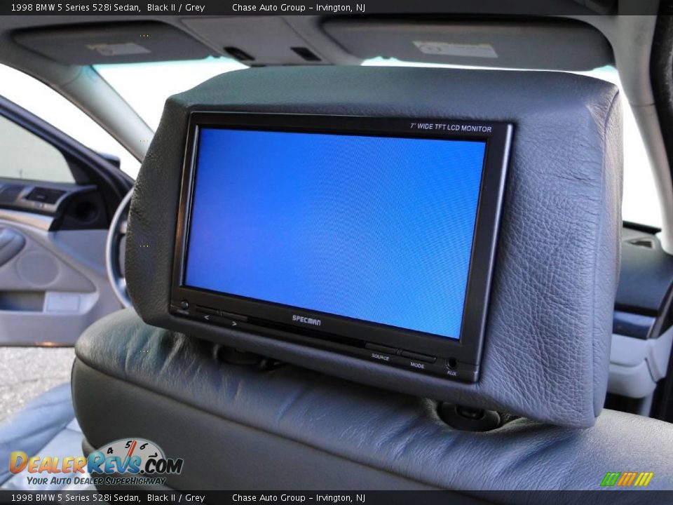 1998 BMW 5 Series 528i Sedan Black II / Grey Photo #31