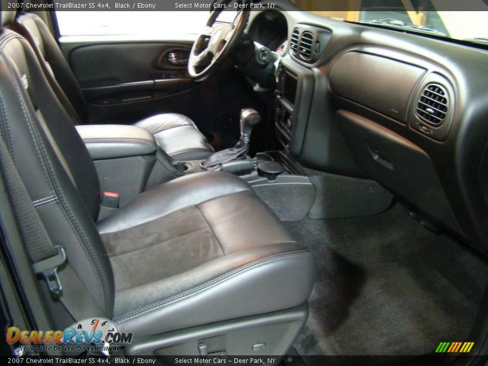 2007 Chevrolet TrailBlazer SS 4x4 Black / Ebony Photo #10