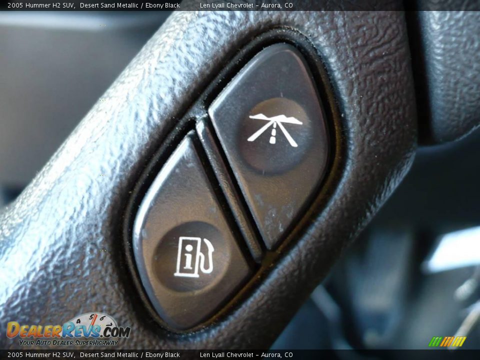 2005 Hummer H2 SUV Desert Sand Metallic / Ebony Black Photo #28