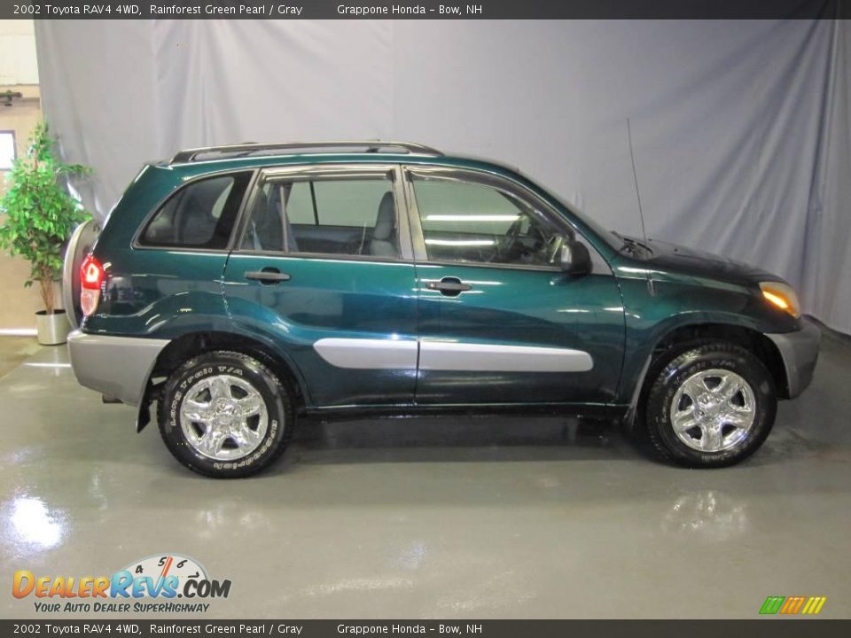 2002 Toyota RAV4 4WD Rainforest Green Pearl / Gray Photo #4