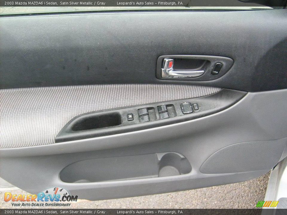 2003 Mazda MAZDA6 i Sedan Satin Silver Metallic / Gray Photo #12