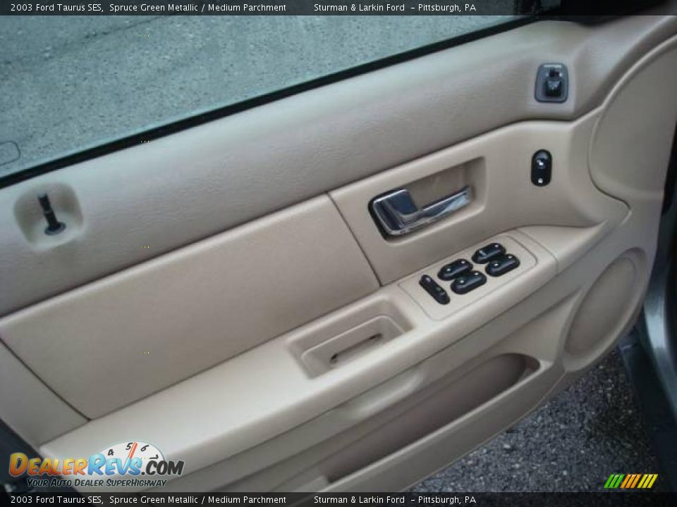 2003 Ford Taurus SES Spruce Green Metallic / Medium Parchment Photo #14