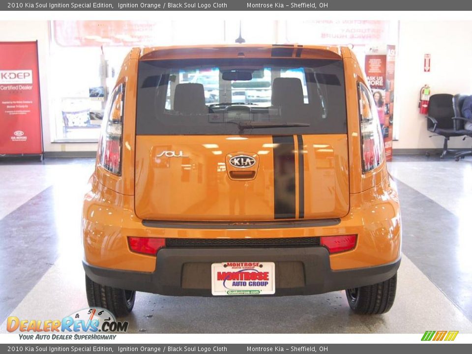 2010 Kia Soul Ignition Special Edition Ignition Orange / Black Soul Logo Cloth Photo #5