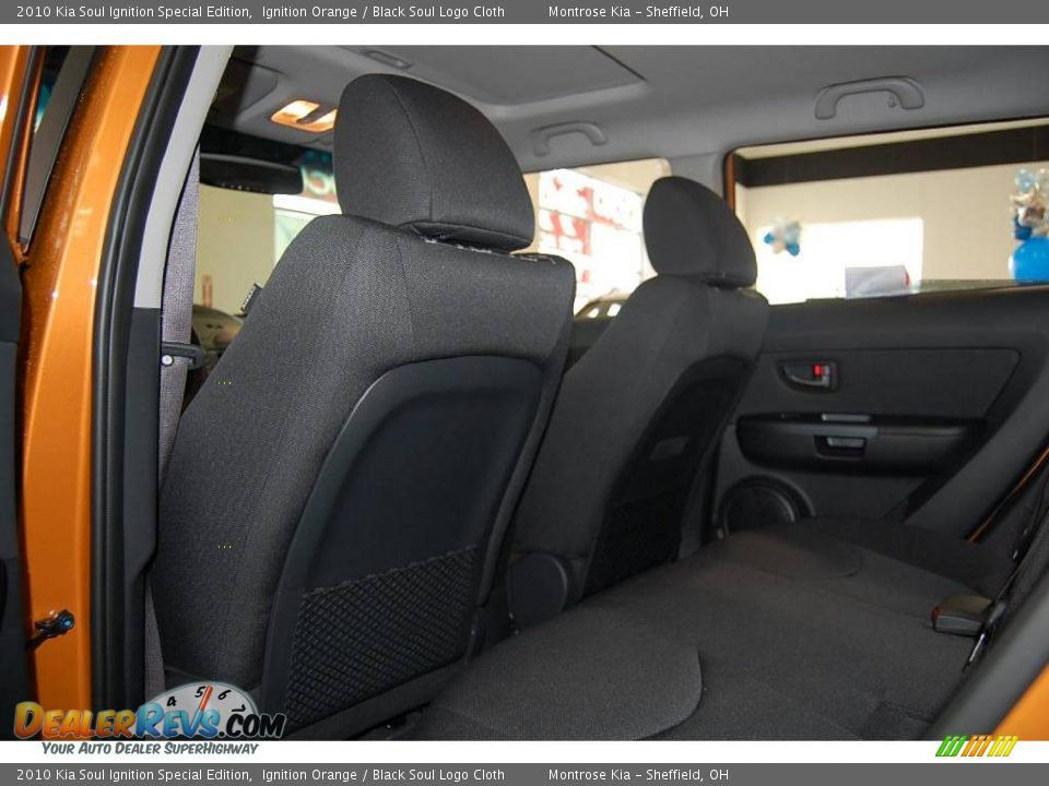 2010 Kia Soul Ignition Special Edition Ignition Orange / Black Soul Logo Cloth Photo #16
