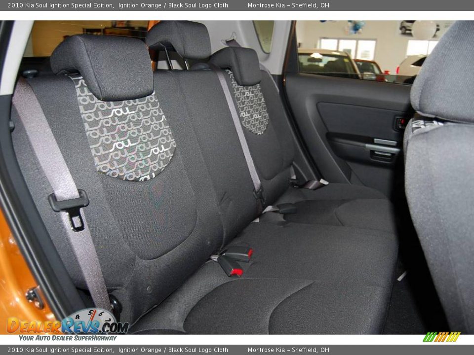 2010 Kia Soul Ignition Special Edition Ignition Orange / Black Soul Logo Cloth Photo #18