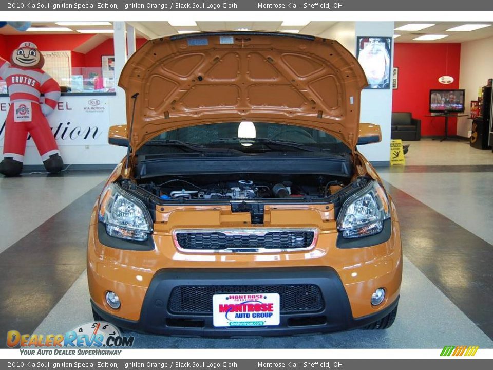 2010 Kia Soul Ignition Special Edition Ignition Orange / Black Soul Logo Cloth Photo #21