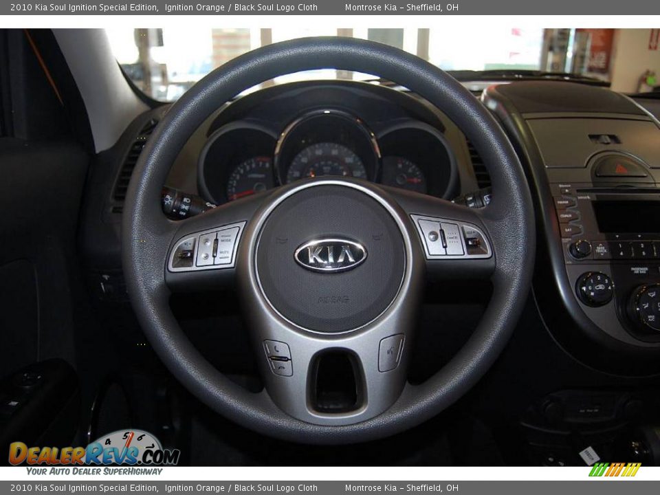 2010 Kia Soul Ignition Special Edition Ignition Orange / Black Soul Logo Cloth Photo #28