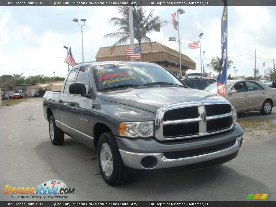 2005 Dodge Ram 1500 SLT Quad Cab Mineral Gray Metallic / Dark Slate Gray Photo #1