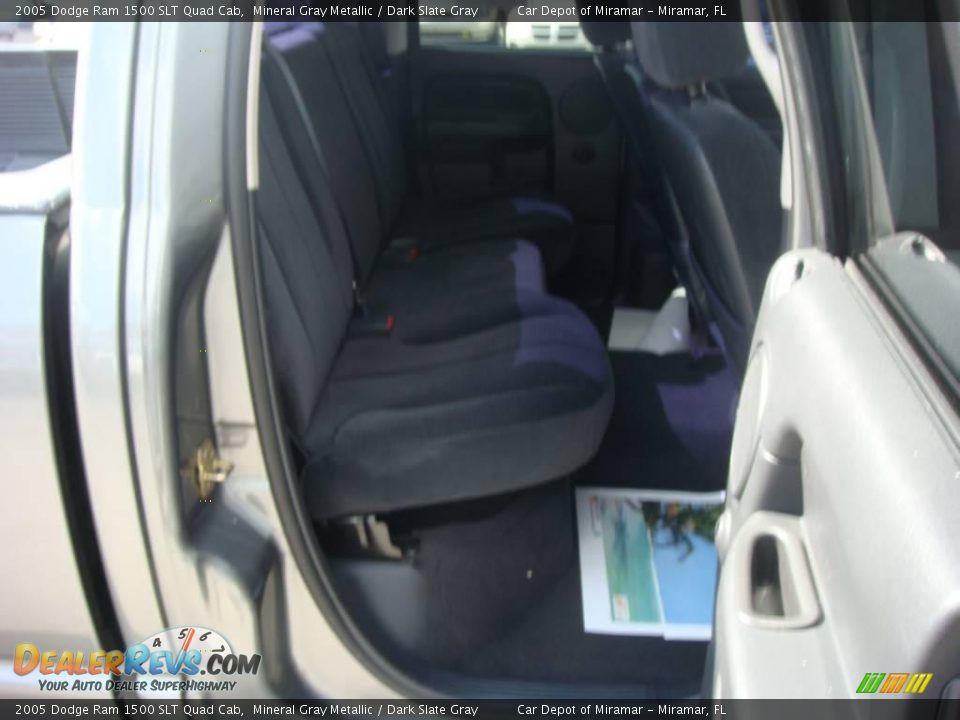 2005 Dodge Ram 1500 SLT Quad Cab Mineral Gray Metallic / Dark Slate Gray Photo #14