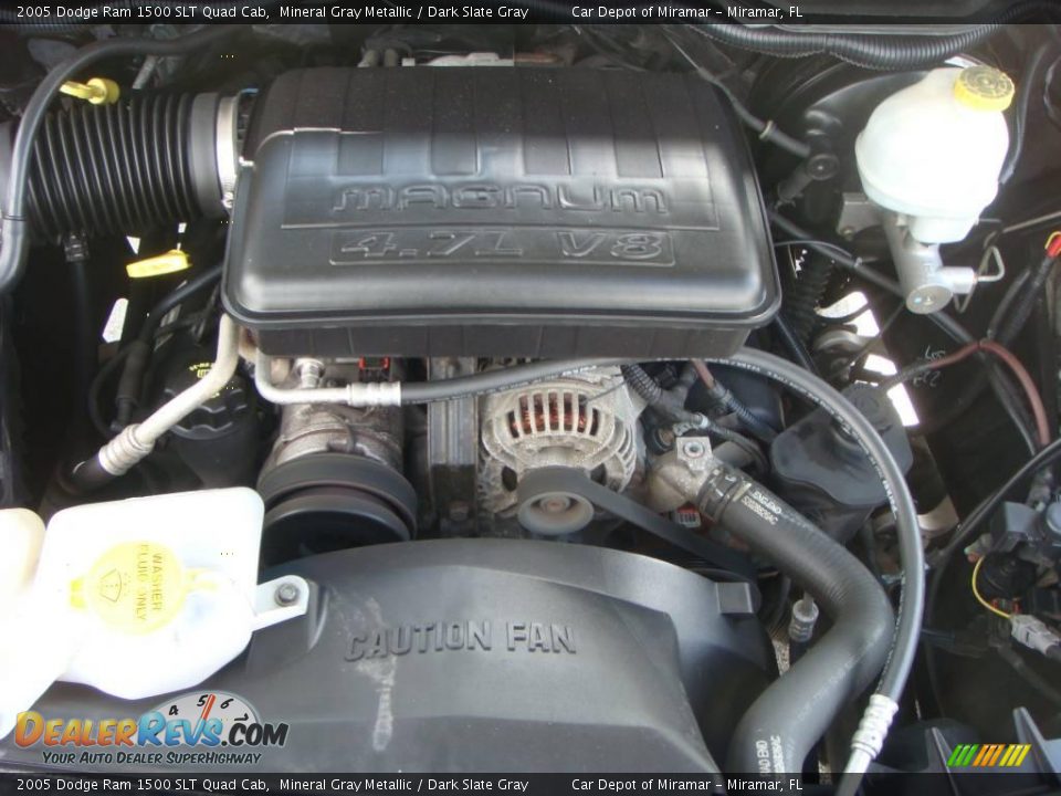 2005 Dodge Ram 1500 SLT Quad Cab Mineral Gray Metallic / Dark Slate Gray Photo #17