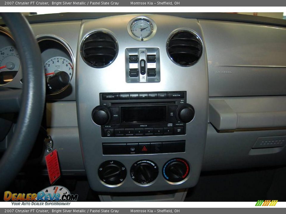 2007 Chrysler PT Cruiser Bright Silver Metallic / Pastel Slate Gray Photo #34