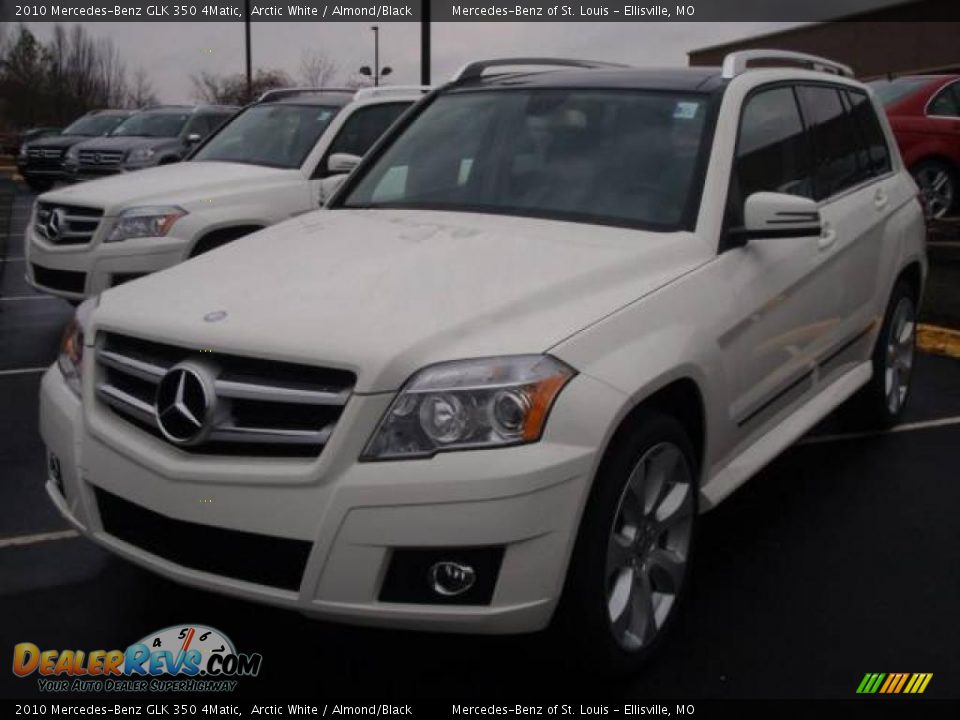 2010 Mercedes-Benz GLK 350 4Matic Arctic White / Almond/Black Photo #1