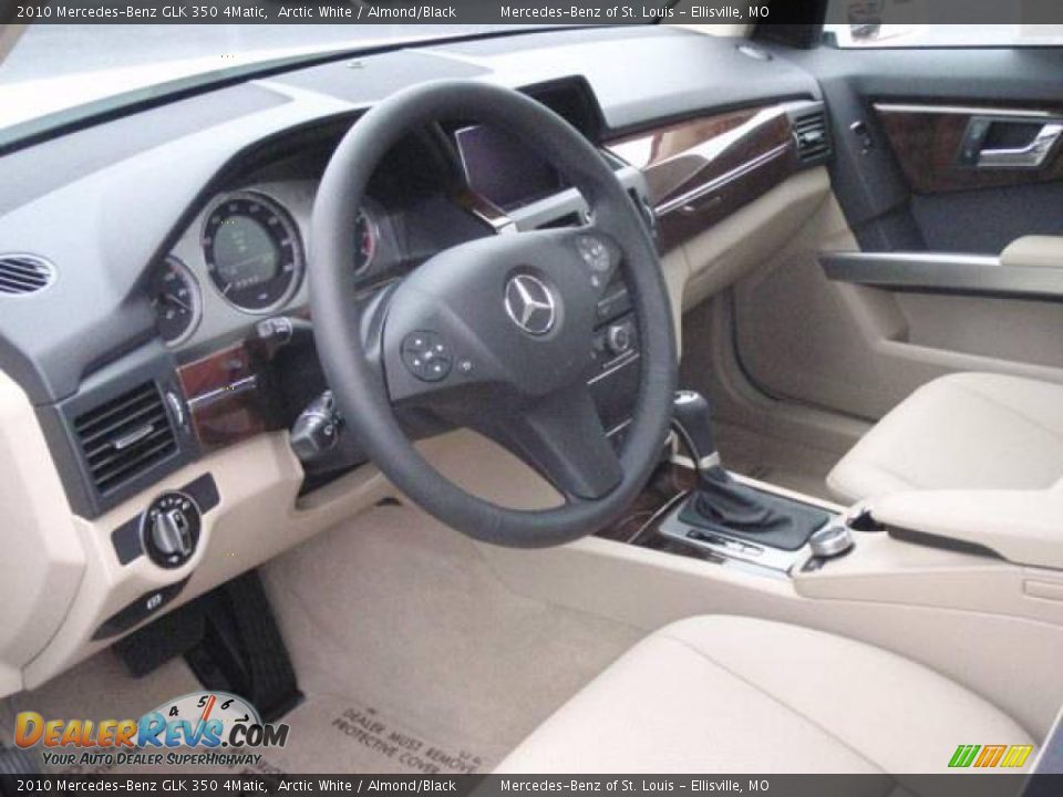 2010 Mercedes-Benz GLK 350 4Matic Arctic White / Almond/Black Photo #8